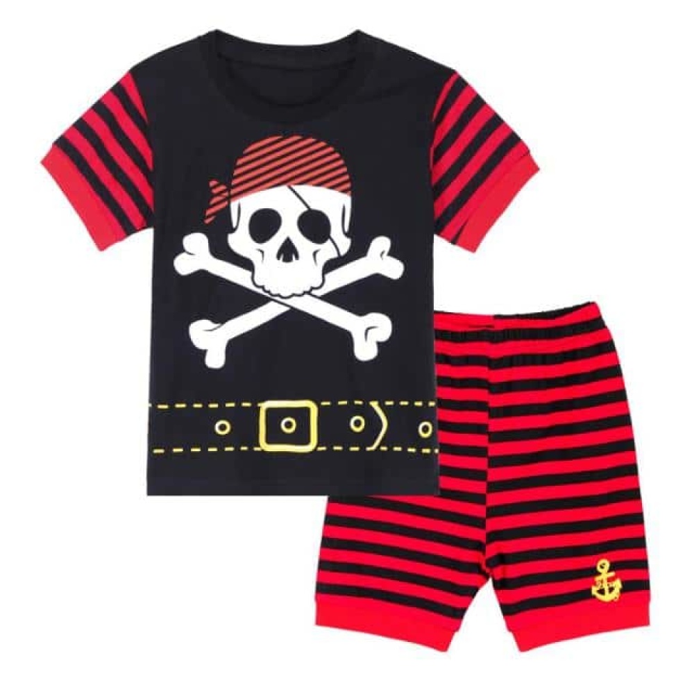 Piraten t-shirt en korte broek voor jongens in zeer hoge kwaliteit en modieus ontwerp
