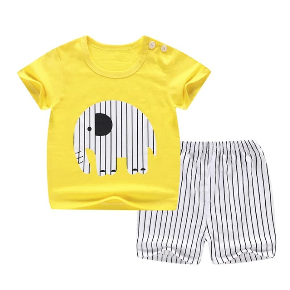 Tweedelige pyjama met geel olifanten t-shirt en zwart-wit gestreepte katoenen short