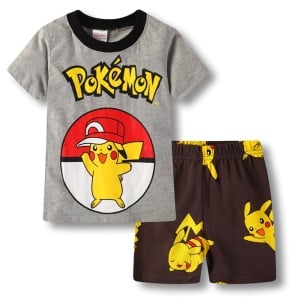 Tweedelige grijze Pikachu Pokémon pyjama met bruine short van zeer hoge kwaliteit katoen