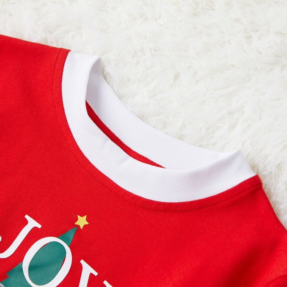Rode Kerstpyjama s Voor Volwassenen En Kinderen Alle Pyjamas rode-kerstpyjama-s-voor-volwassenen-en-kinderen-alle-pyjamas