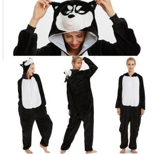 Zwart husky pyjamapak voor vrouwen met witte achtergrond